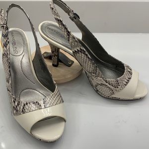 Bandolino B-Flexible Slingback Peep-toe Pump, Size 6